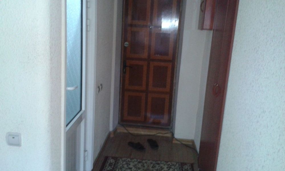 Сдаю квартиру 1/1/4 метроКосмонавтов