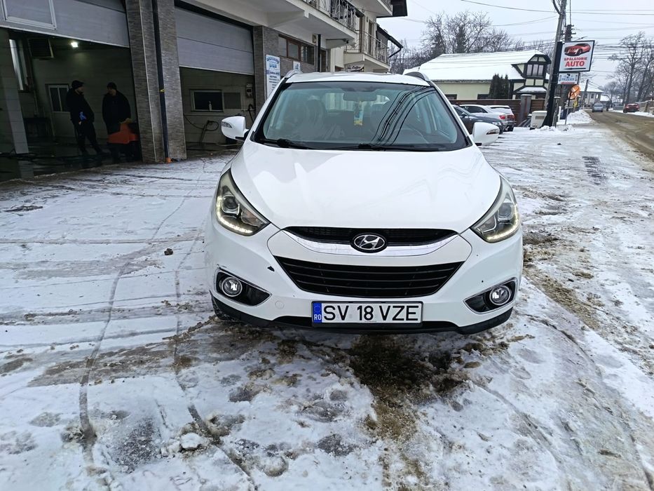 Hyundai ix 35 blue