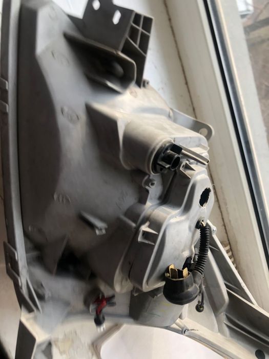 Фары передние на PRADO