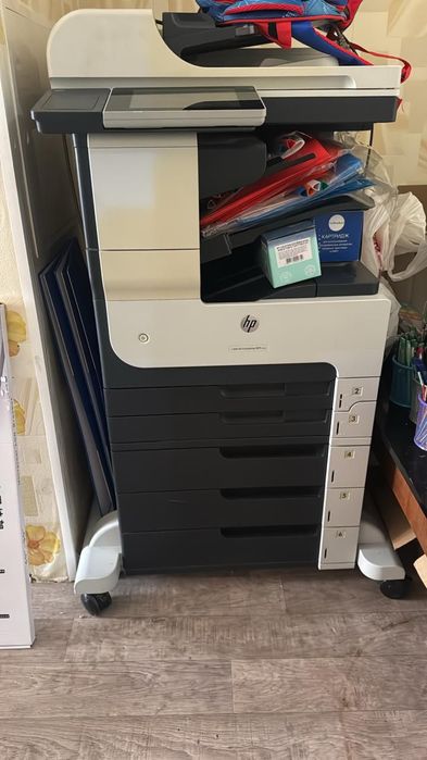 Laserjet enterprise MFP m725 идеальный состояние 100 рабочий, Срочно