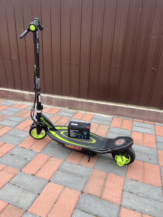 Trotineta electrica Razor Power Core E90