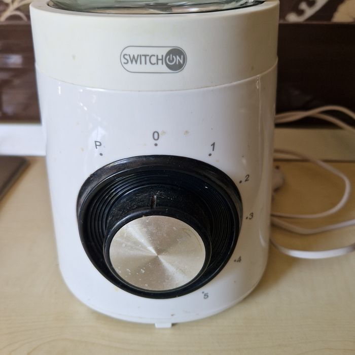 Blender switch on 550W