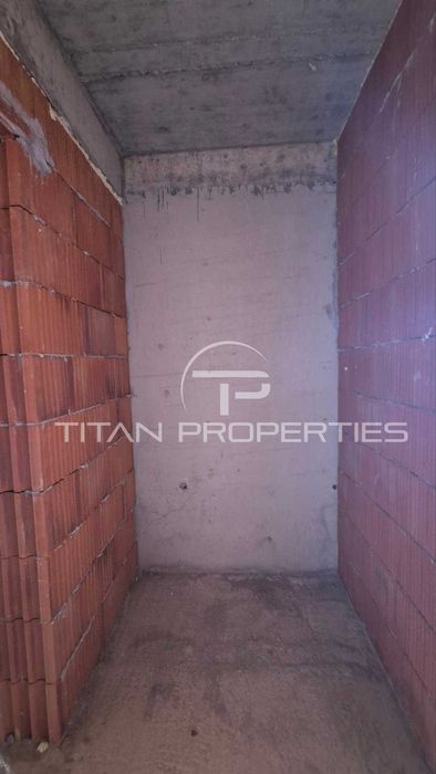 Продава се Двустаен апартамент в Пловдив, Остромила - 65 кв.м за 1153 €/кв.м - Снимка #3