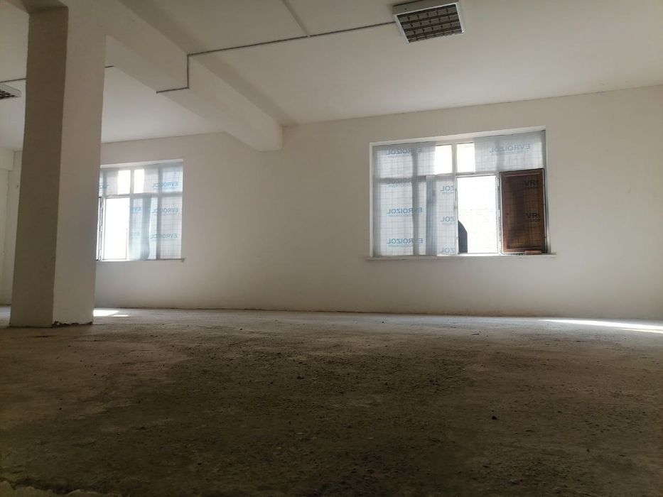 Бино сотилади,шахар марказ,2 этаж+подвал