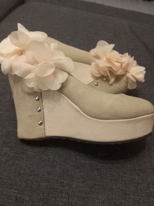 Туфли 36- 37 размера