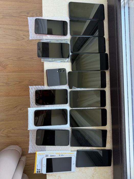 Telefoane de vanzare android si ios / apple , samsung , oppo , redmi , huawei ,motorola , tcl honor
