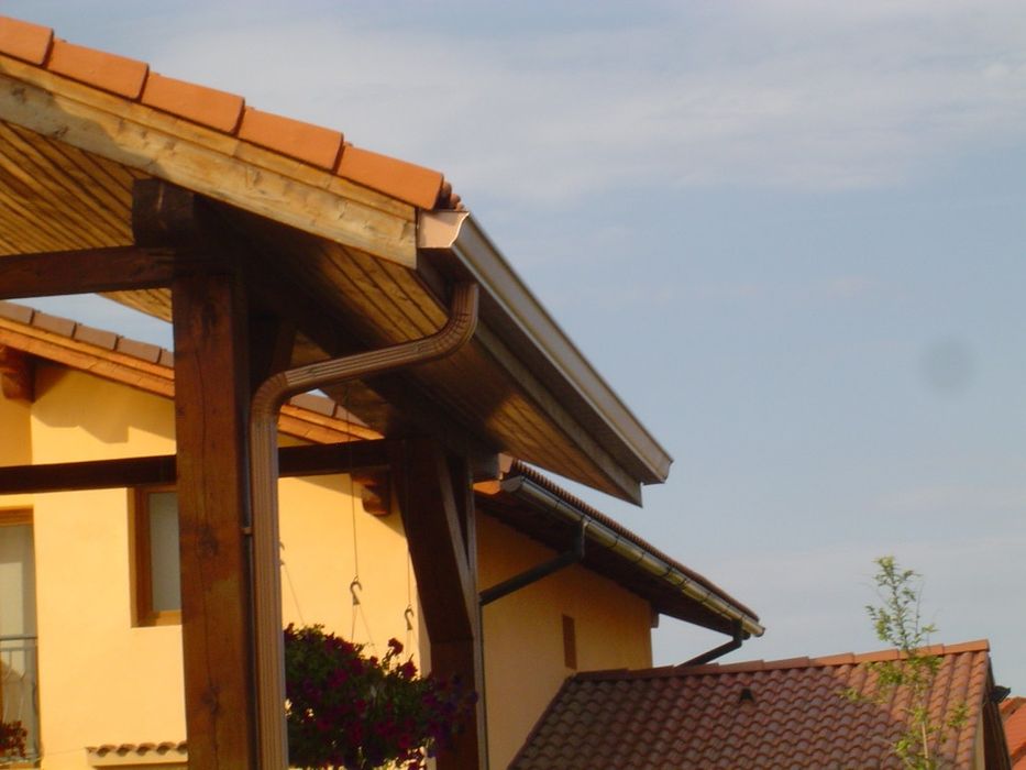 Jgheaburi și burlane din aluminiu dintr-o singura bucata indiferent de