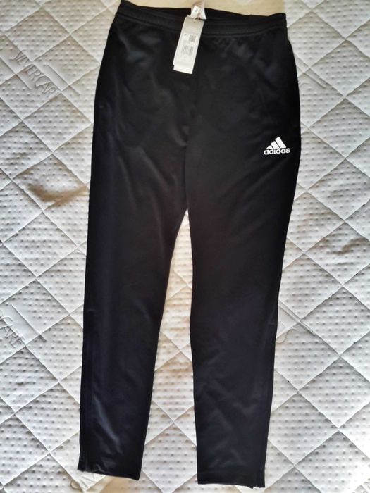 Adidas Original       .