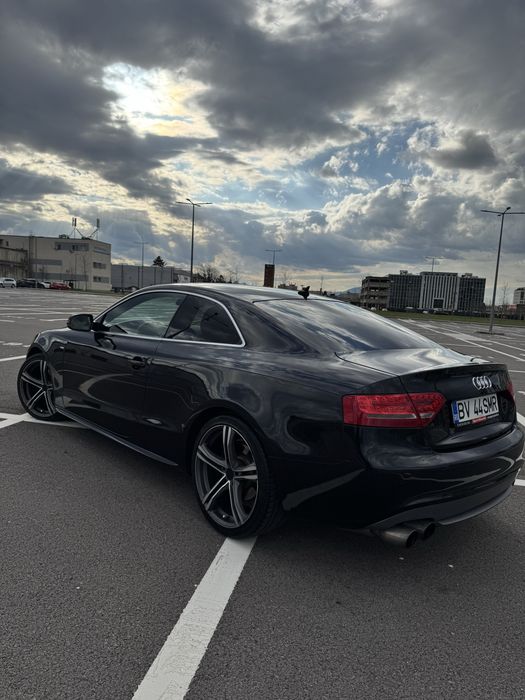 Audi a5 S line 211cp