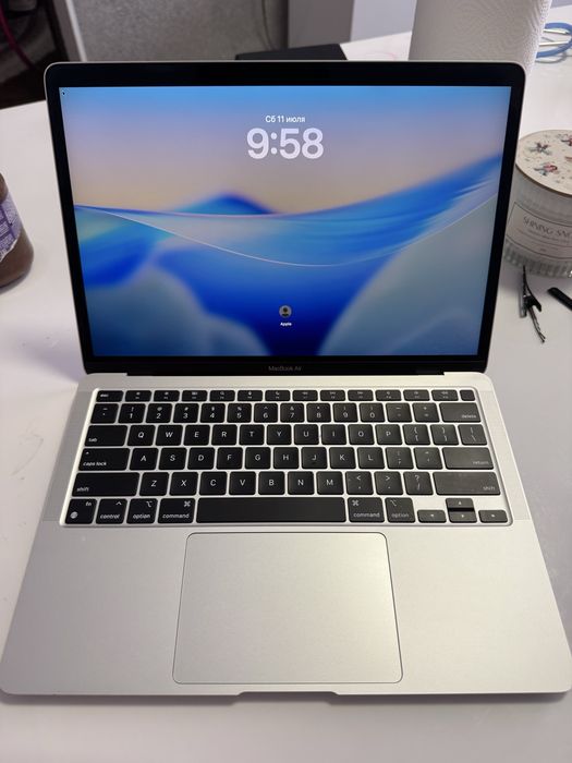 Macbook Air M1 8/256 MDM