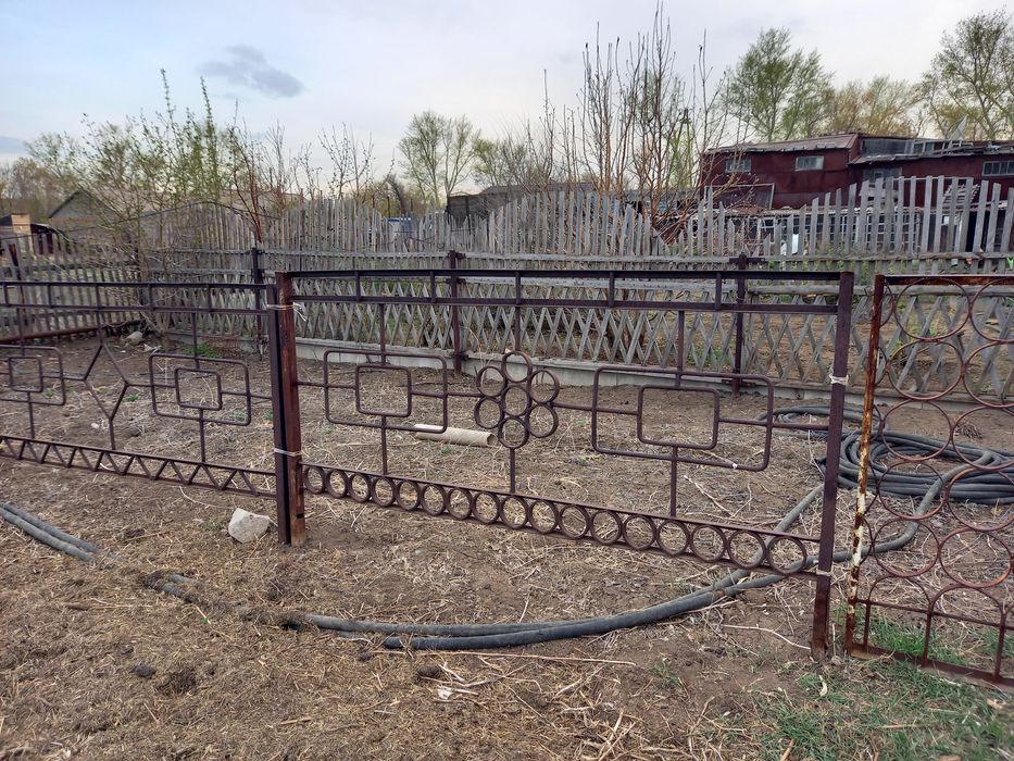 Забор металлические