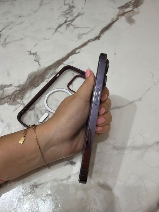 iPhone 14 Pro 256gb deep purple