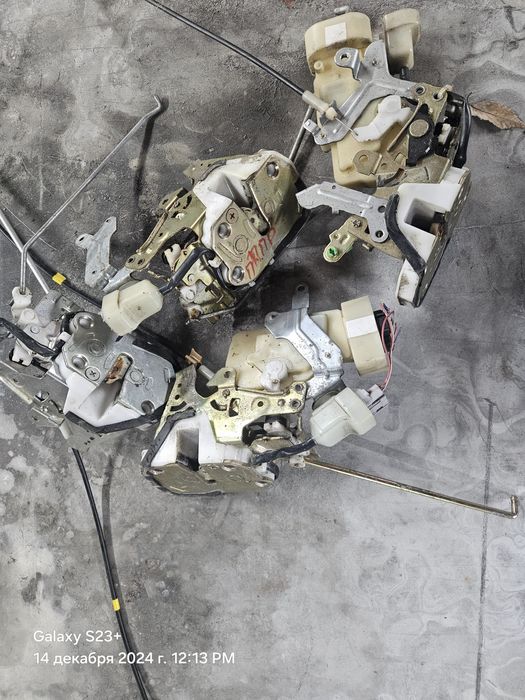 Замки дверей на лексус