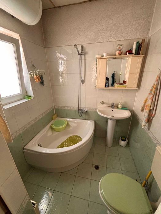 Продава се Къща в София, Център - 200 кв.м за 1795 €/кв.м - Снимка #3