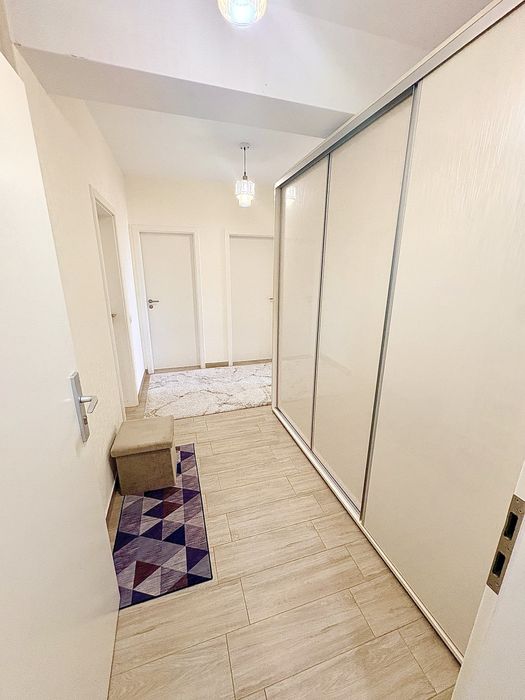 Proprietar vand apartament 2 camere 60 mp
