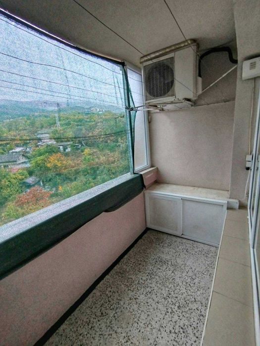 Дава се под наем Двустаен апартамент в Асеновград - 87 кв.м за 320 € - Снимка #12
