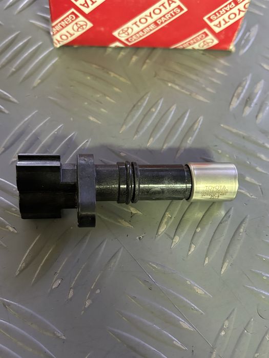 Датчик положения коленвала камри 50 2AR