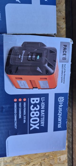 Husqvarna acumulator pentru scule electrice