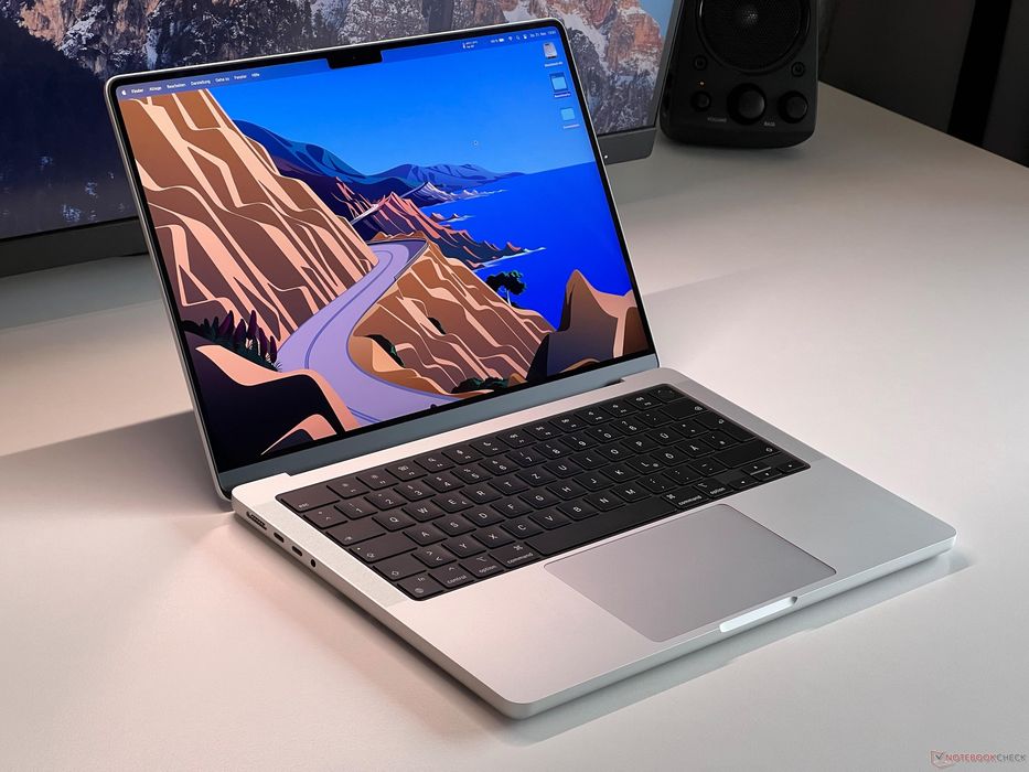 Macbook pro Astana