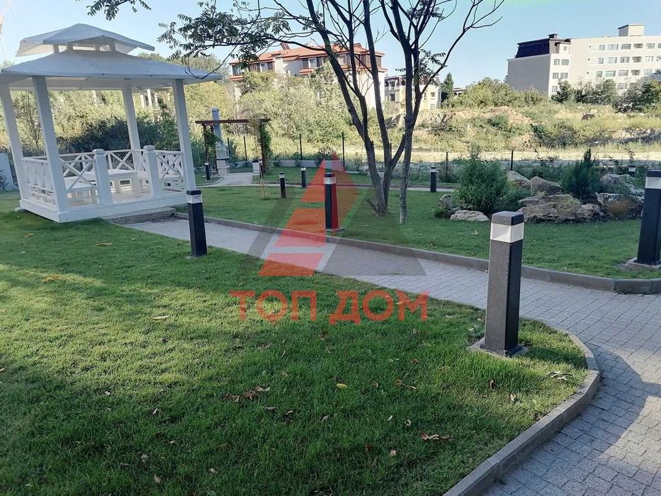 Дава се под наем Двустаен апартамент в к.к. Св.Св. Константин и Елена - 65 кв.м за 600 € - Снимка #7