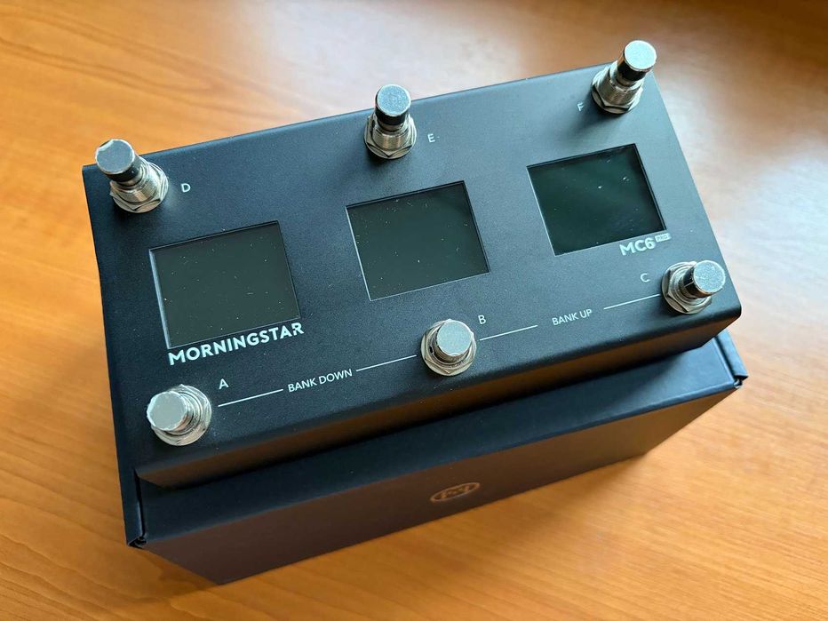 Morningstar MC6 Pro MIDI Controller