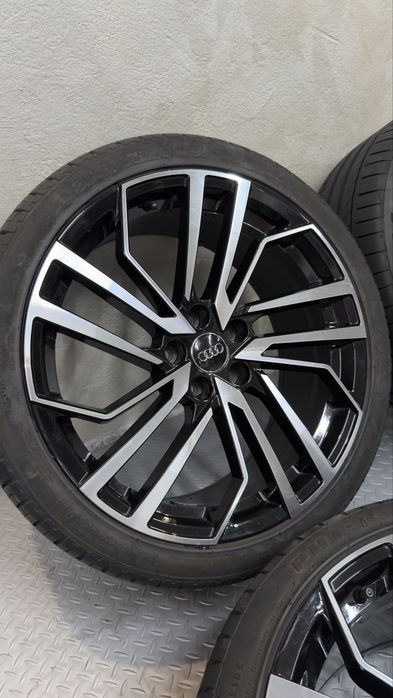 Джанти с летни гуми 5х112 19” RS