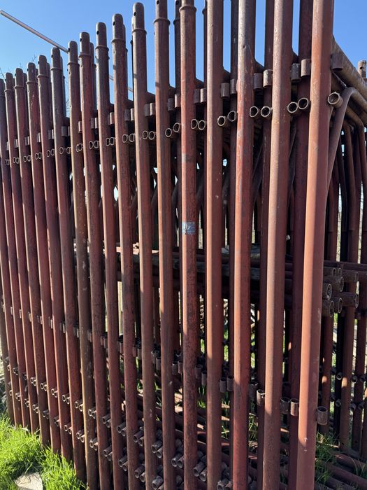 Schela metalica la 9€ mp