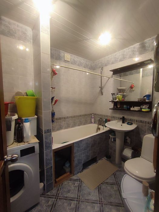 Продам кв центр 3х ком. " Дияна "