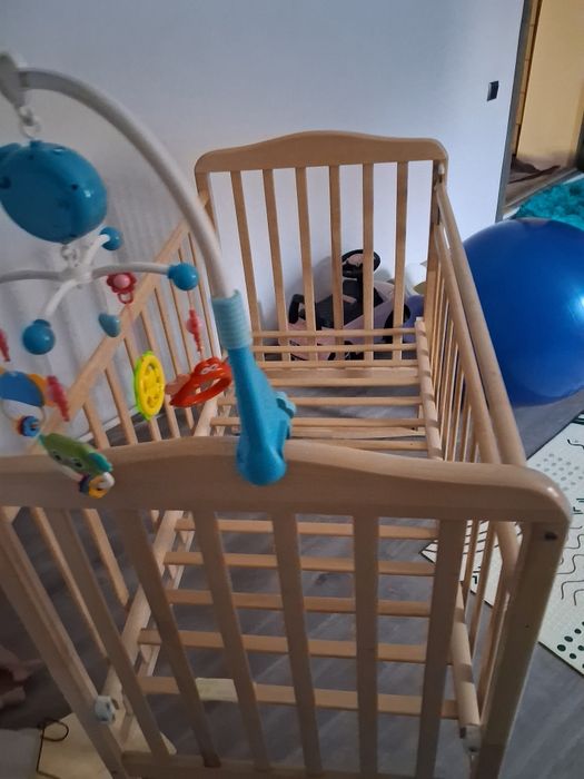 Кроватка детская