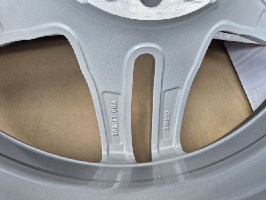 Джанти Borbet 17 цола , 5х120 , 8j , et30 Bmw Mini Opel  Vw T5 T6