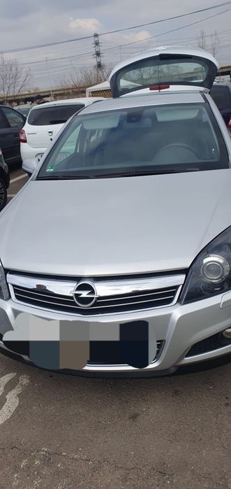 Vând Opel Astra H
