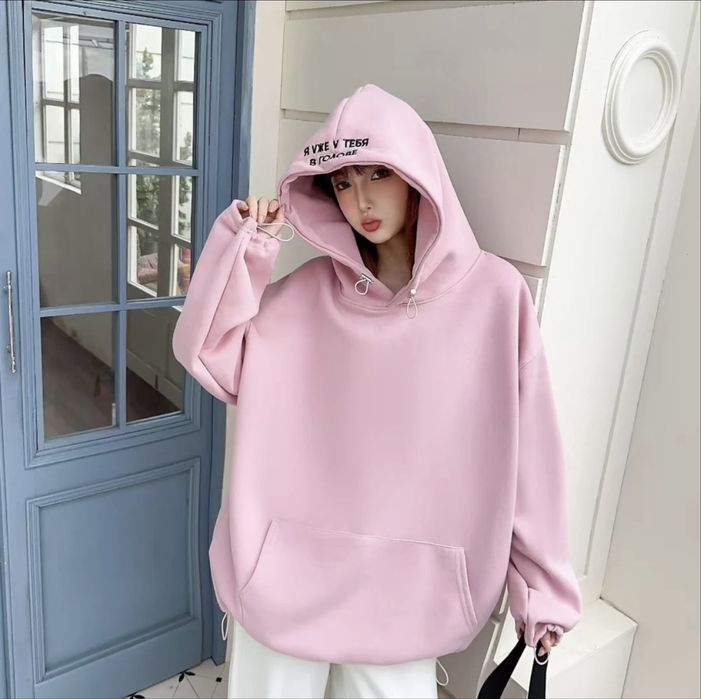 Стильная oversize толстовка