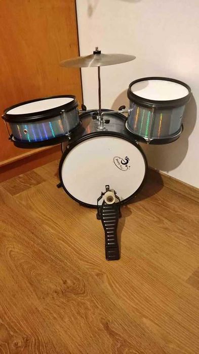 продавам детски барабани