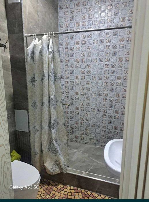 Сдается 2 х комнатная квартира на 4 этаже Цум