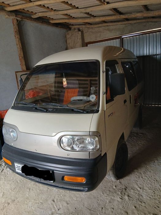 Дамас 2 сотилади