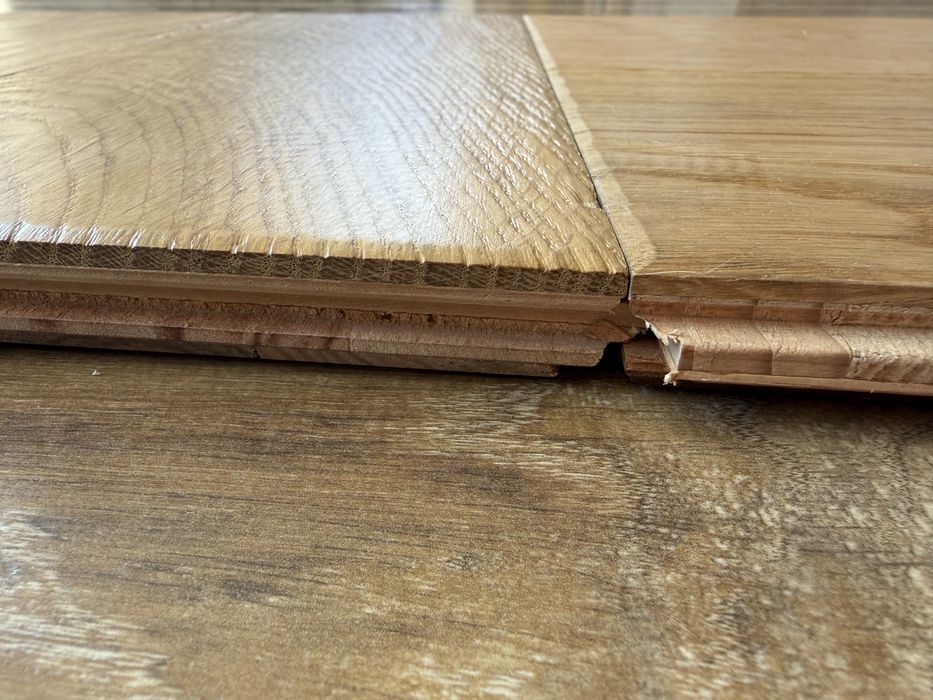 Екзотичен трислоен дъбов паркет на квадрати 29.89 кв.м., нов в пакети