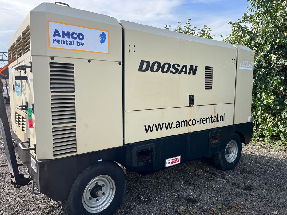 Vand motocompresor ingersoll 12/250