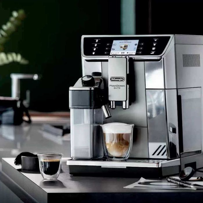 Кофемашина DeLonghi ECAM650.55.MS PrimaDonna Elite