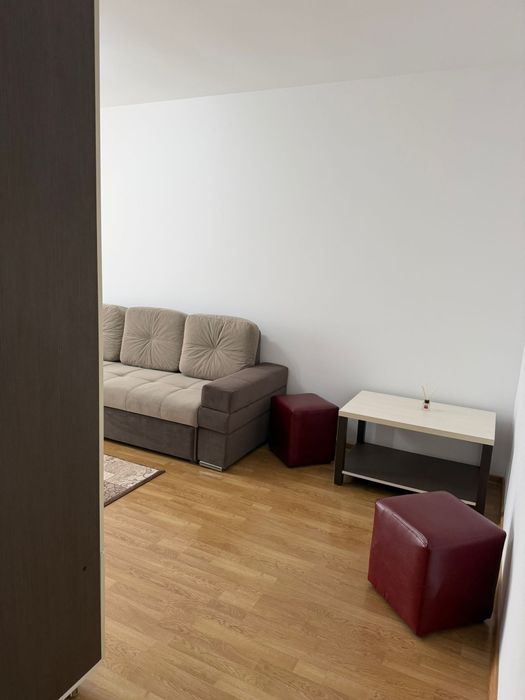 Inchiriez garsoniera sector 3