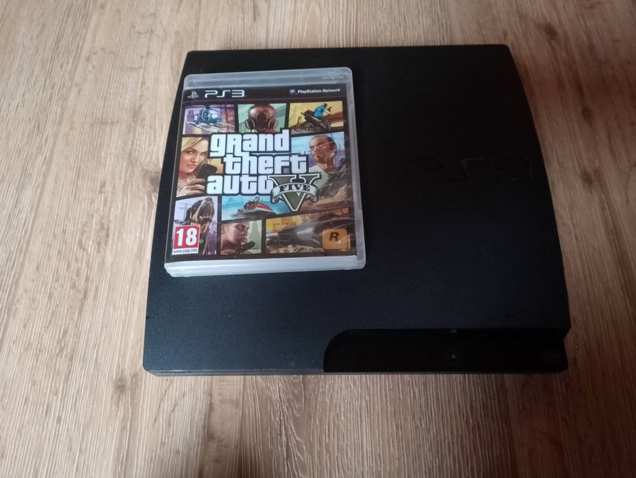 PS3 Slim Modat + 9 Jocuri Instalate + 2 jocuri pe disc ,fara controler