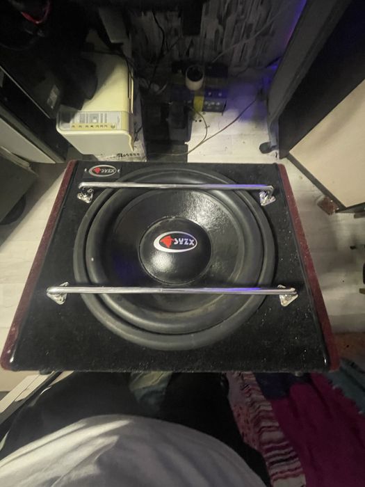 Сабвуфер SYZX б/у