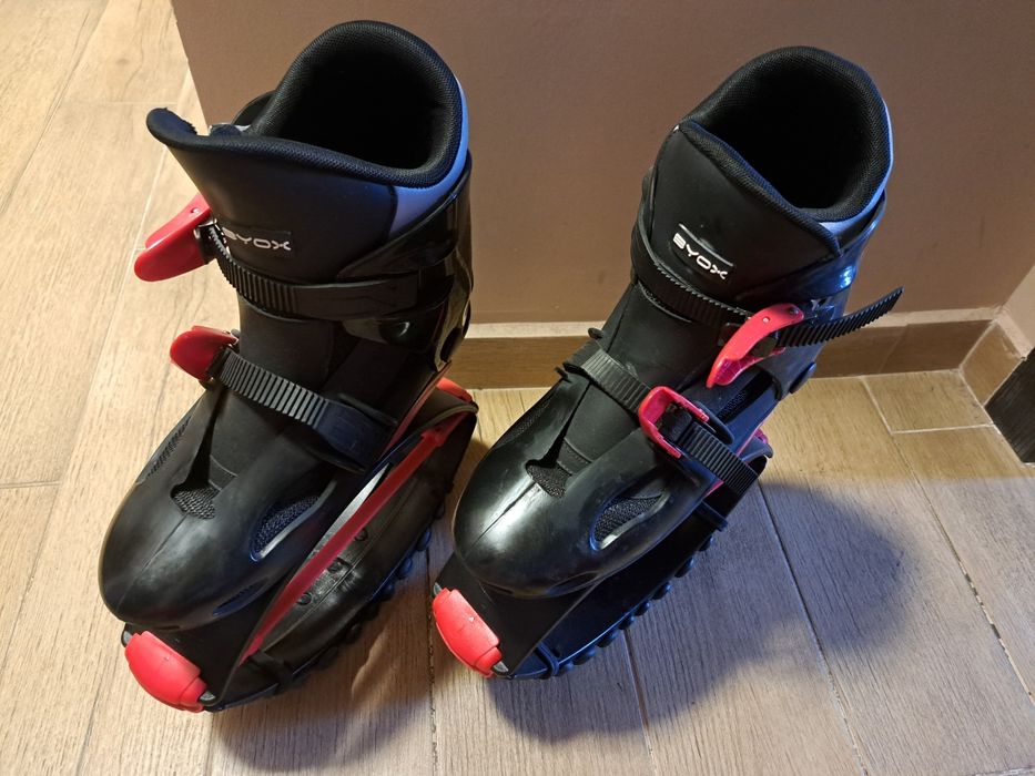 Обувки канго джъмп