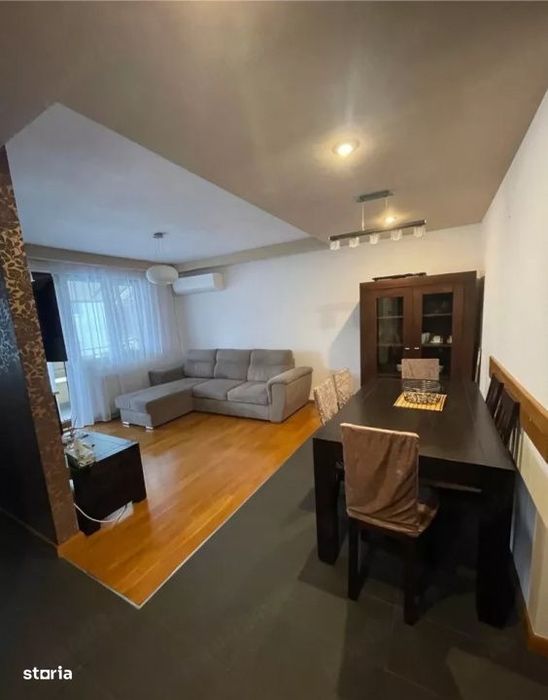Apartament lux, 3 camere, parcare, zona Andrei Muresanu