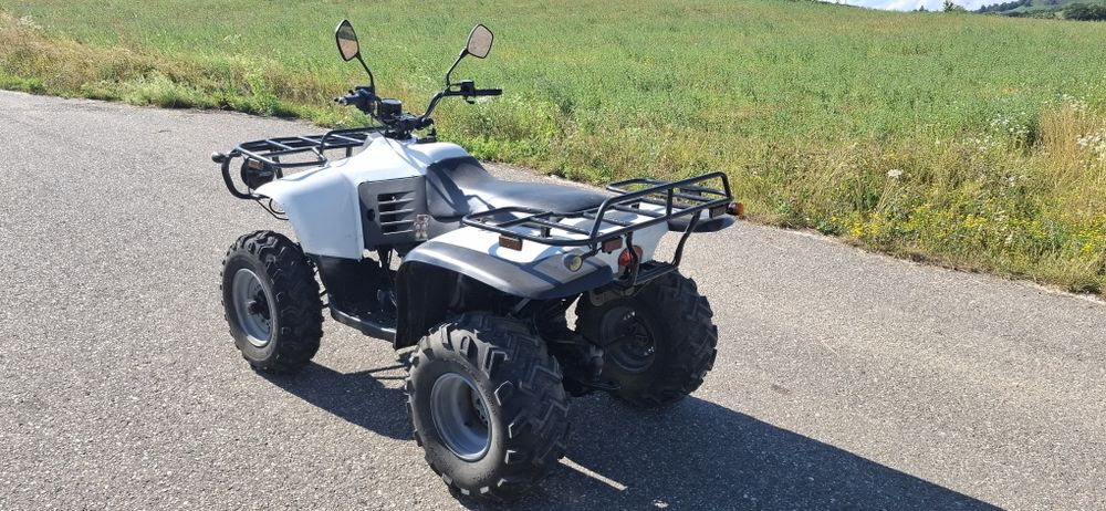 Vând atv linhai 300cc  cu acte