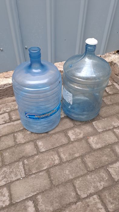 Бутылка для воды 19 л