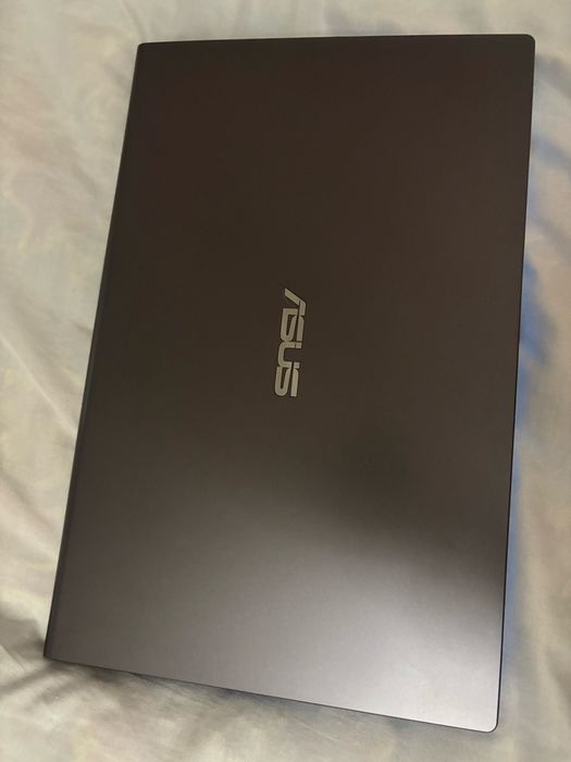 Ноутбук Asus Vivobook