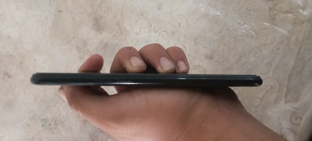 Samsung galaxsy a10 s narxi 550 min