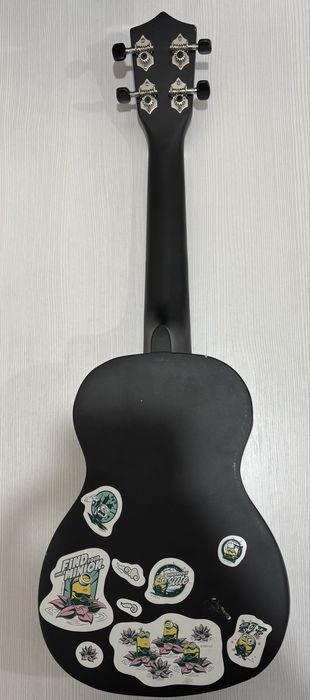 Укулеле terris бу