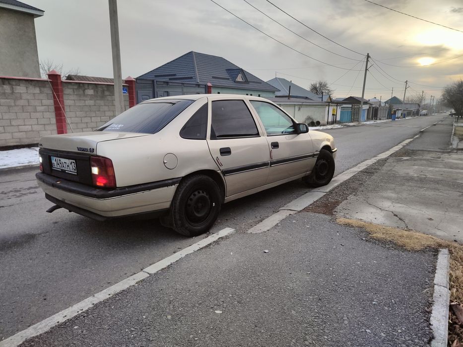 Опель вектра 1.8