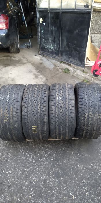 Зимни гуми -21цола-295/35-"PIRELLI"